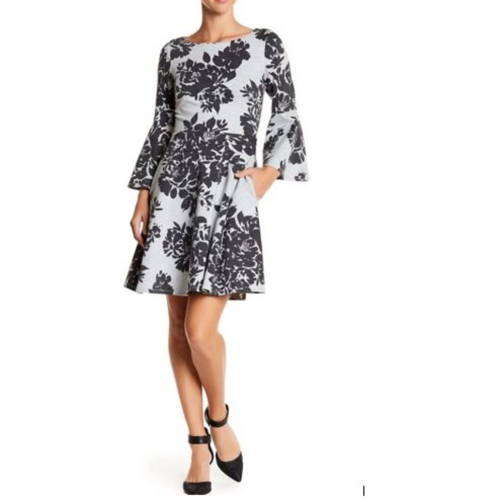 Vince Camuto grey floral bell sleeve dress, 6